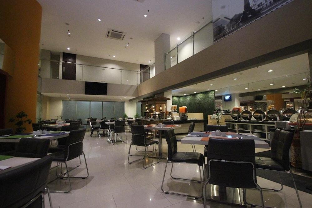 三宝垄霍姆@斯姆邦利玛酒店 外观 照片